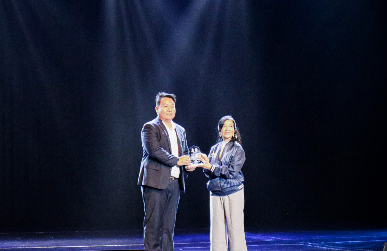 ดร.รัฐวิชญ์ วัจนปรีชาศักดิ์ รับรางวัล “สร้างแรงบันดาลใจแห่งปี” ในงาน BEYOND LIMITS